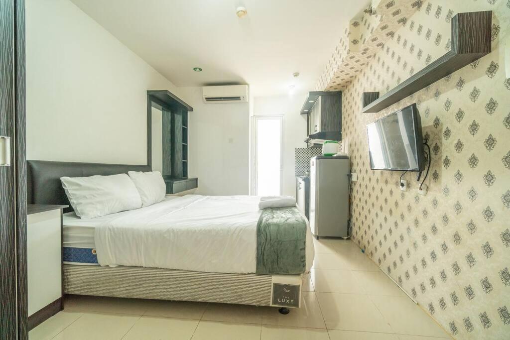 Bassura East Netflix & Chill Pangsapuri Jakarta