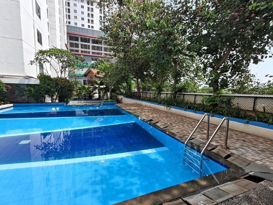 Bassura East Netflix & Chill Pangsapuri